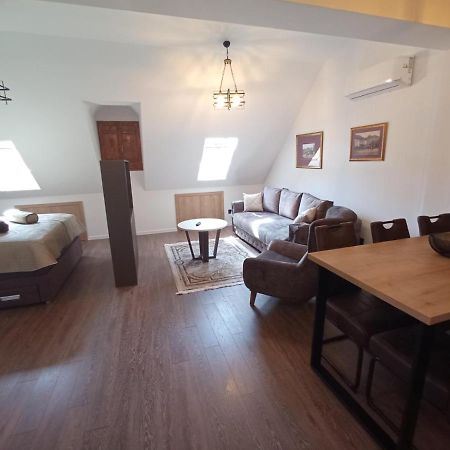 Apartmani Fantasia Cetinje Exterior foto