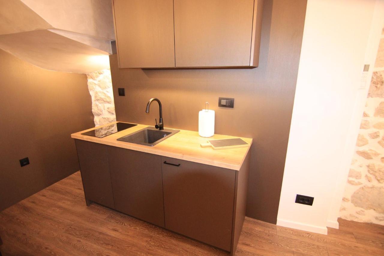 Apartmani Fantasia Cetinje Exterior foto